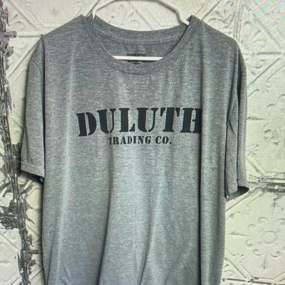 Duluth Trading Co Gray Men's Short Sleeve Tee